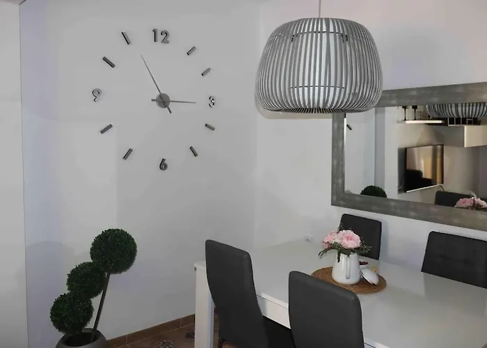 Precioso Con Vistas Al Mar. Piscina. Apartmán Valencie