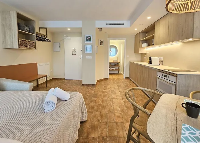 Διαμέρισμα Ciencias Q *