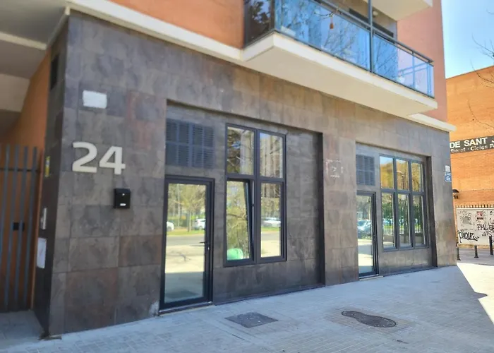 Hlius Brand New 4* Валенсия