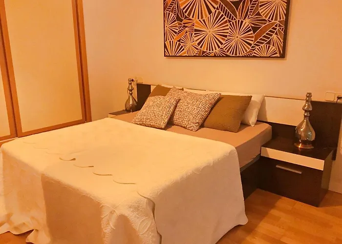 Junto Ayuntamiento De شقة فالنسيا