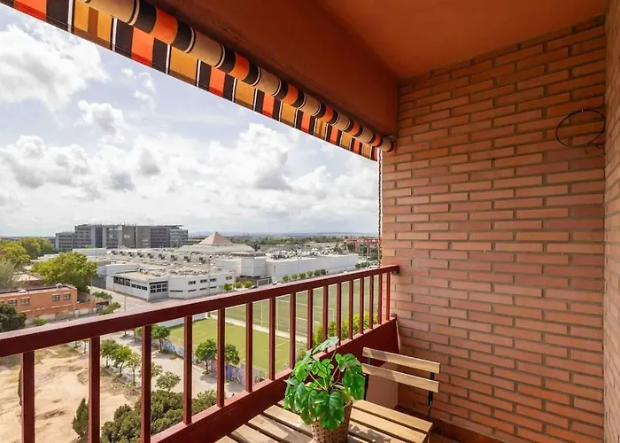 15 Min. Metro Ride To The Center 公寓 *