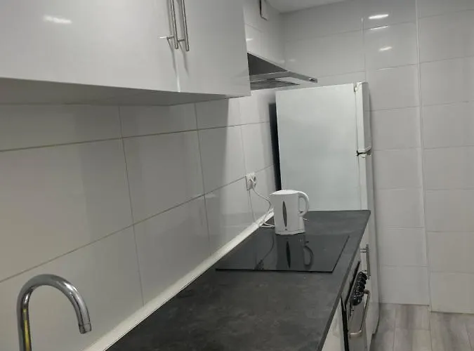 Habitacion Privada Workstay Δωμάτια σε οικογενειακή κατοικία