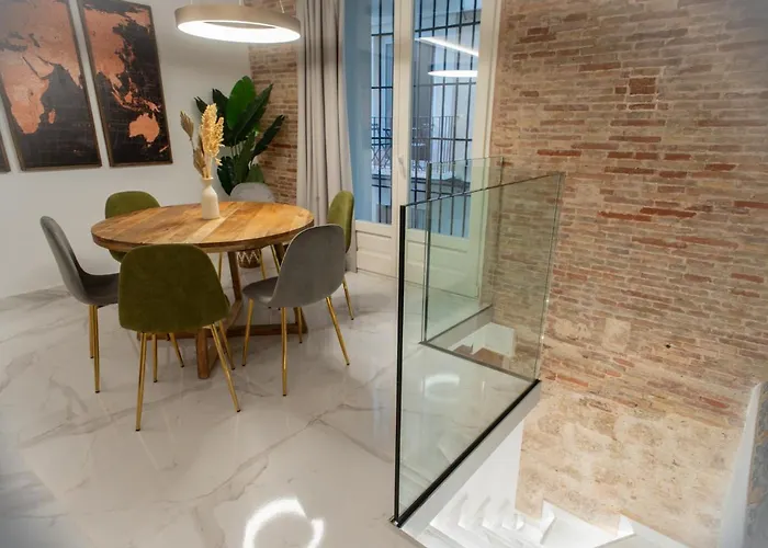 아파트 Market - Ciutat Vella, Exclusively For Families - Mid-term