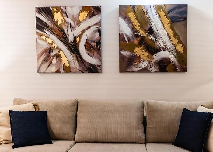 Market - Ciutat Vella, Exclusively For Families - Mid-term 아파트 *