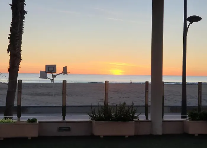 Luxury With Terrace And Sea Views Apartament