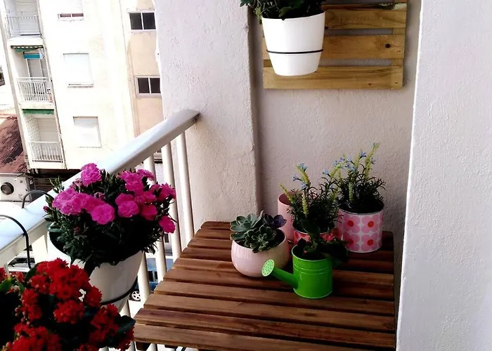 Náutico Junto A La Playa Malvarrosa Valencia