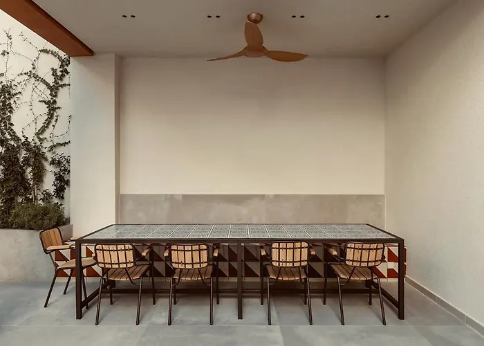 ホテル La Novieta Boutique - Adults Only