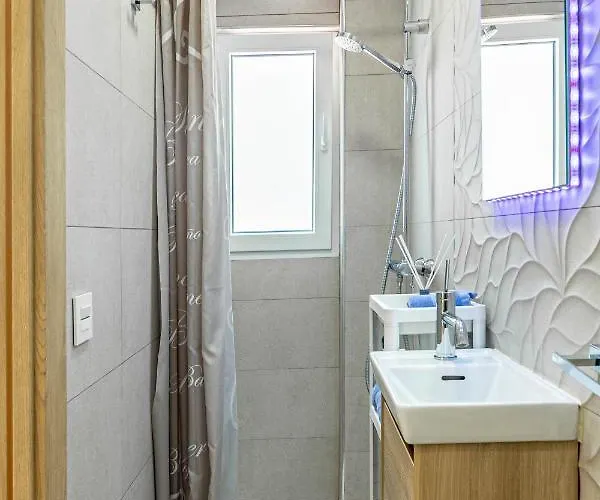 아파트 Central Luxury Flat With Free Parking *