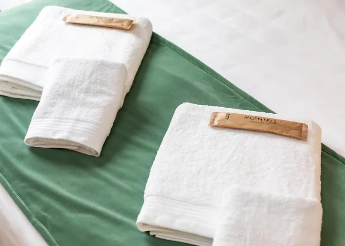 Moontels Mercado De Ruzafa Valence