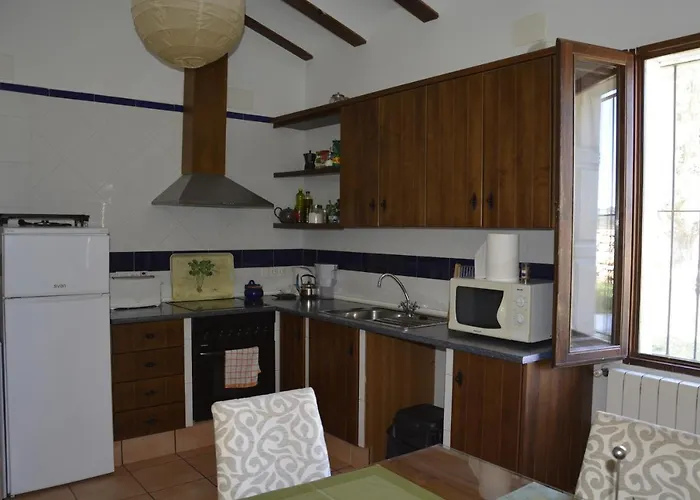 El Pino B & B, Chera 펜션 발렌시아