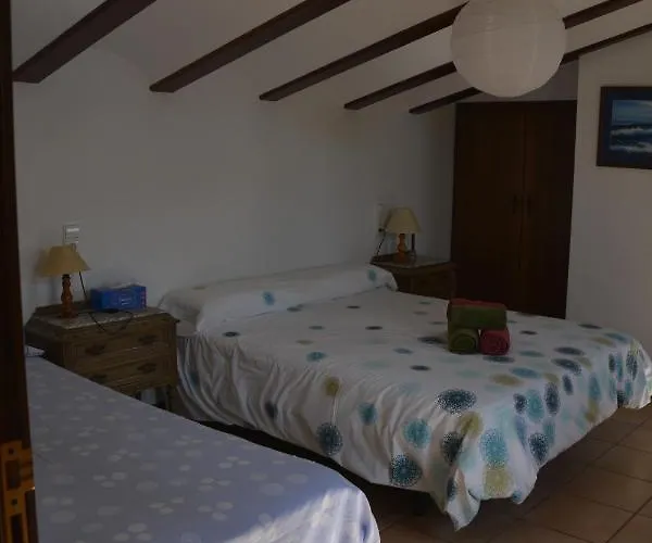 El Pino B & B, Chera 발렌시아