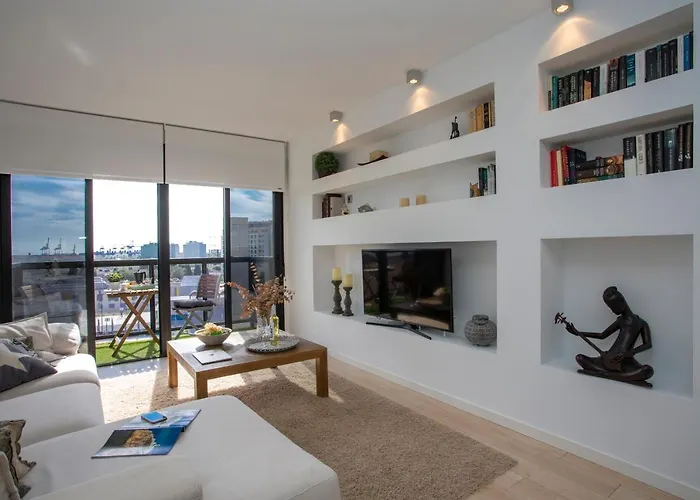 Singularstays Oceanografico Ii