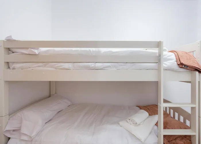 Piso Familiar Cerca Del Centro, Ac Y Wifi Gratis *