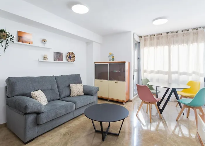 아파트 Piso Familiar Cerca Del Centro, Ac Y Wifi Gratis *