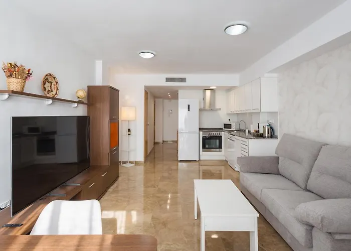 아파트 Piso Familiar Cerca Del Centro, Ac Y Wifi Gratis *