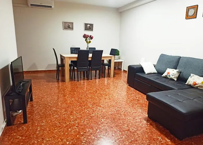 Con Piscina Cerca De La Nueva Fe. 아파트 *