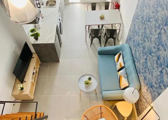 Modern Designed Loft In Russafa فالنسيا