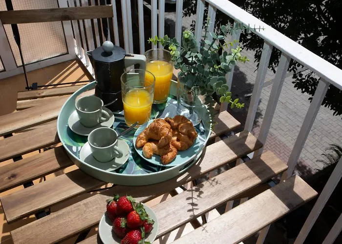 Singularstays Tinglado *