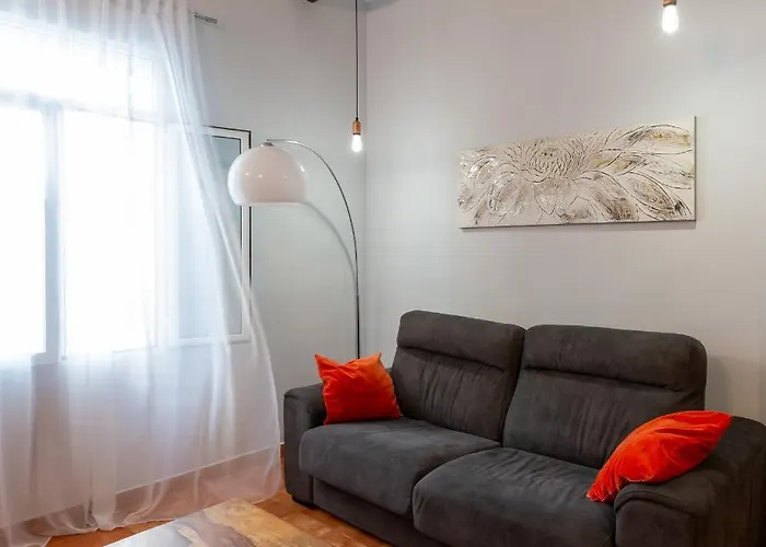 Apartment Cozy Near The Center, Torres De Serrano Valencia
