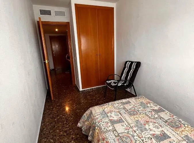 Piso Completo Cerca De La Estacion Del Ave 아파트