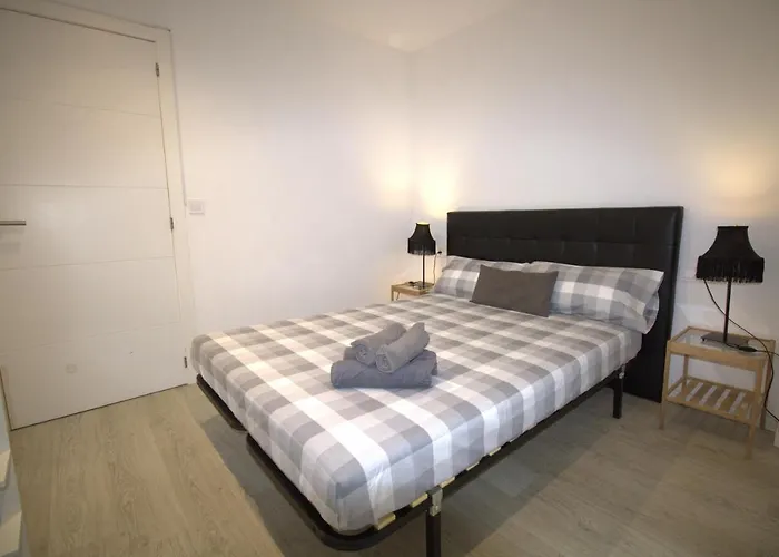 Privadas A Un Paso De Ruzafa * 발렌시아