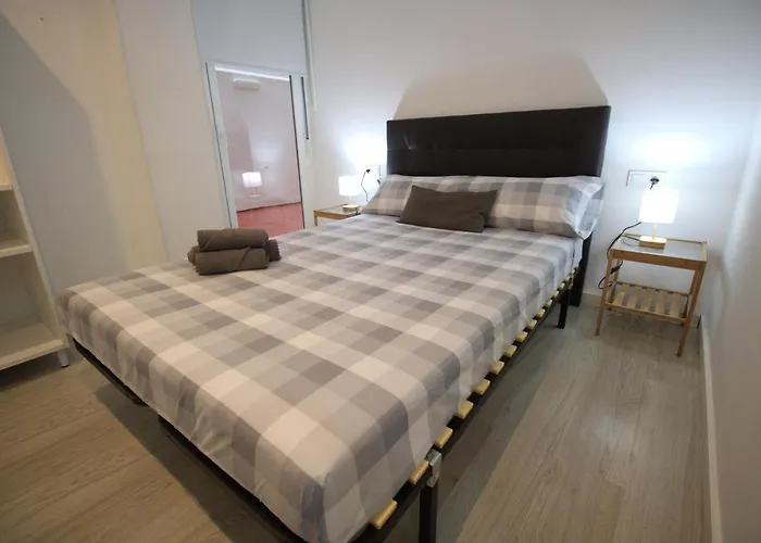 Privadas A Un Paso De Ruzafa * 발렌시아