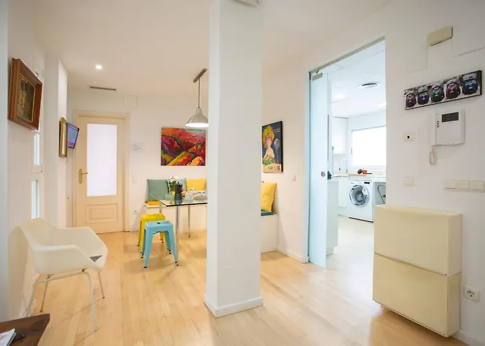 Singularstays Reina Ii Διαμέρισμα