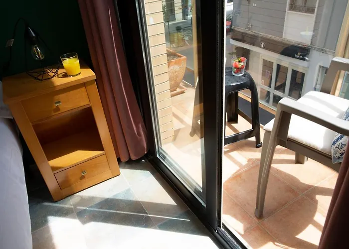 Singularstays Clero *