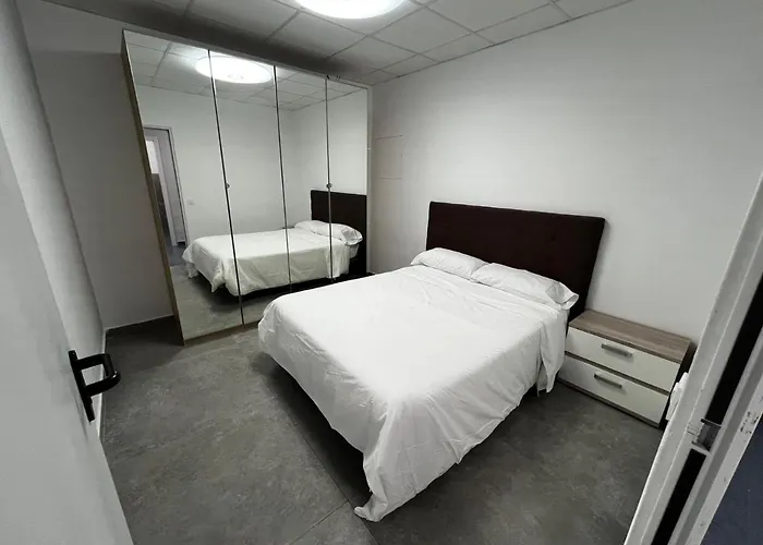 Rmn Tourist شقة فالنسيا