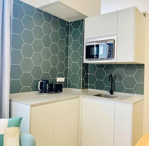 아파트 Florit Flats - The Cabanyal Suites 02 발렌시아