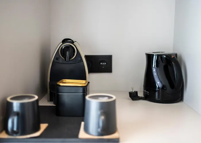 & Co. J. Botanico Boutique Hotel