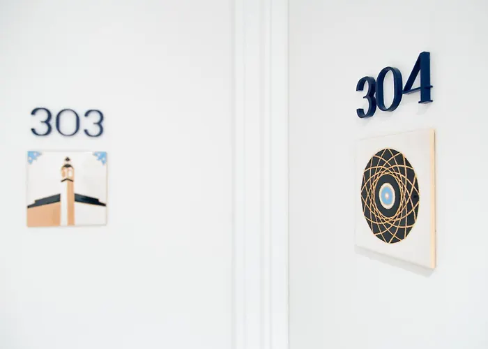 Alkazar Отель *