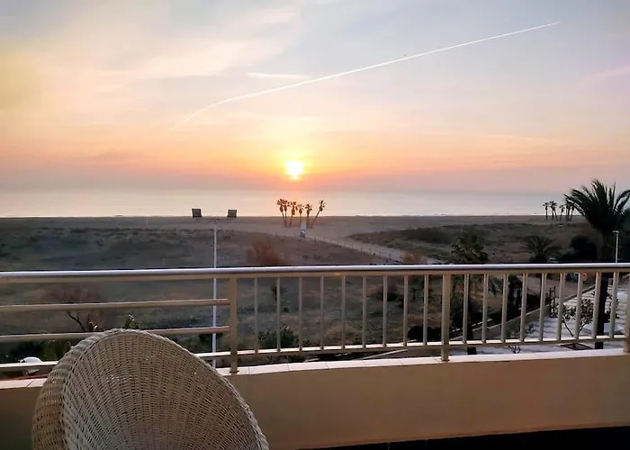 Amanecer Frente Al Mar 아파트 발렌시아