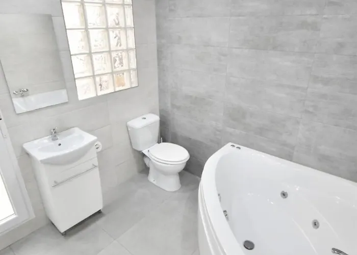 Gran Piso En Barrio Historico Del Centro Apartment *