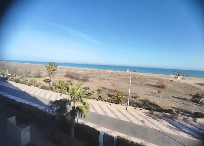 Amanecer Frente Al Mar 아파트 *