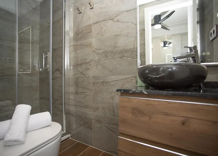 Singularstays Xativa Iii شقة *