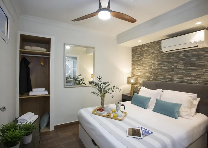 Singularstays Xativa Iii شقة *