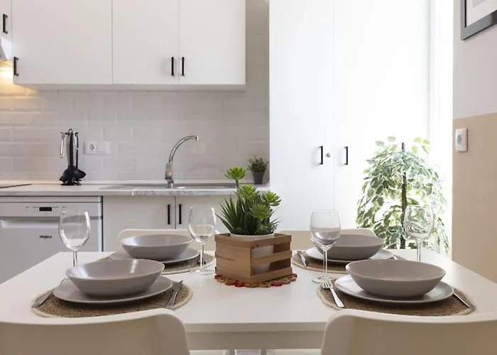 Malvarrosa Arenas Access شقة