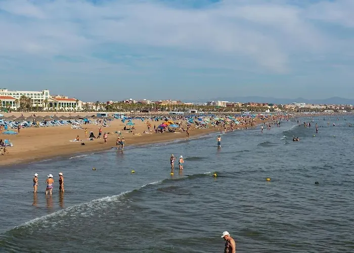 Malvalindabeach Loft Benlliure Malvarrosa/patacona شقة *