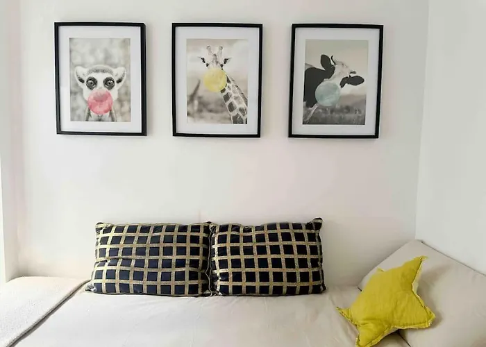 - Cabanyal Boutique Valencia