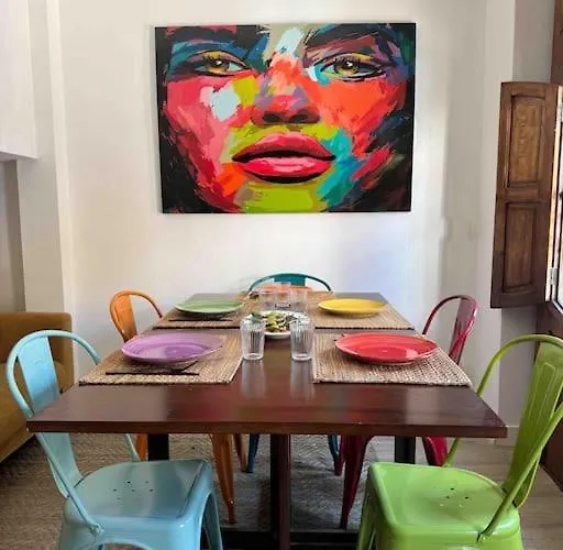 - Cabanyal Boutique * Valencia