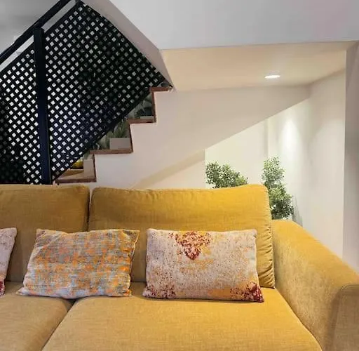 - Cabanyal Boutique Holiday home *