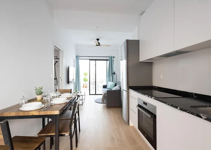 Cruz Cubierta * فالنسيا