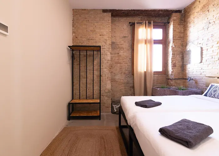 Bird House Bed & Breakfast