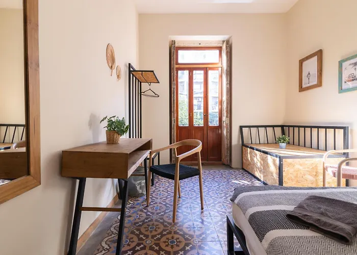 Bed & Breakfast Bird House Valencia