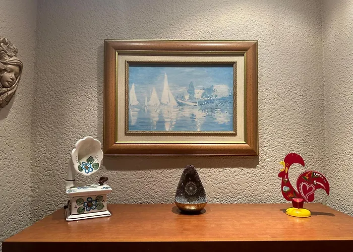 La Casa De Lili Acerca De Palacio De Musica شقة *