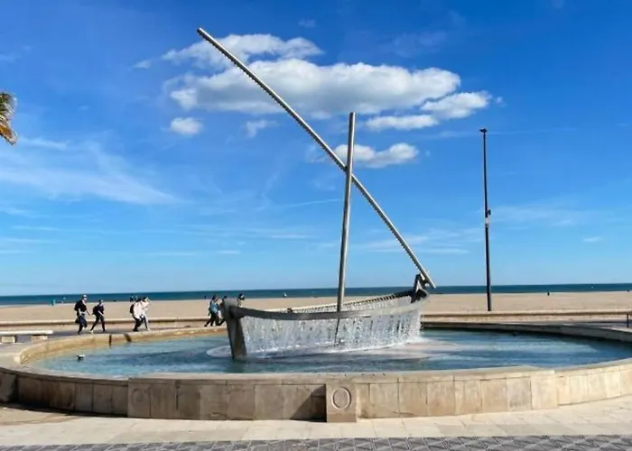 Habitacion En Playa Malvarrosa Δωμάτια σε οικογενειακή κατοικία *