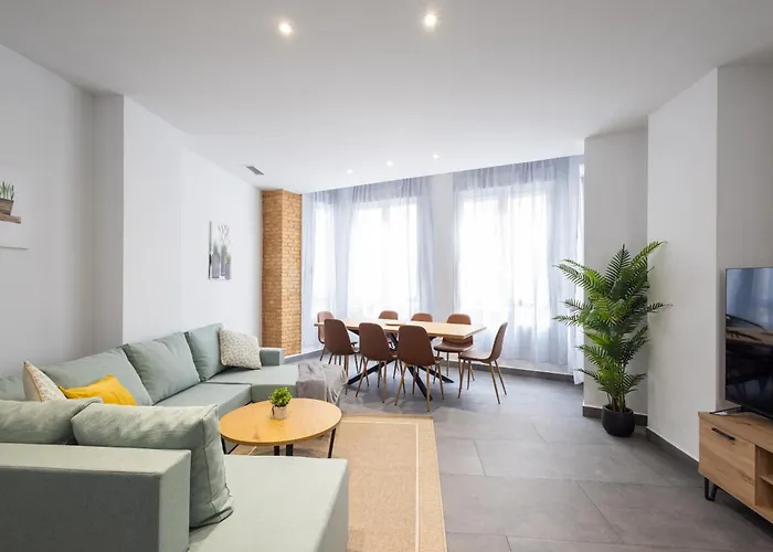 Florit Flats - The Patraix * Βαλένθια