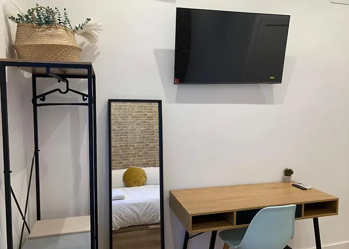 홈스테이 Valencia Beach Rooms *