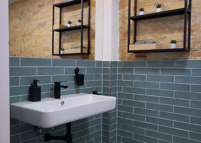 아파트 New Flats *